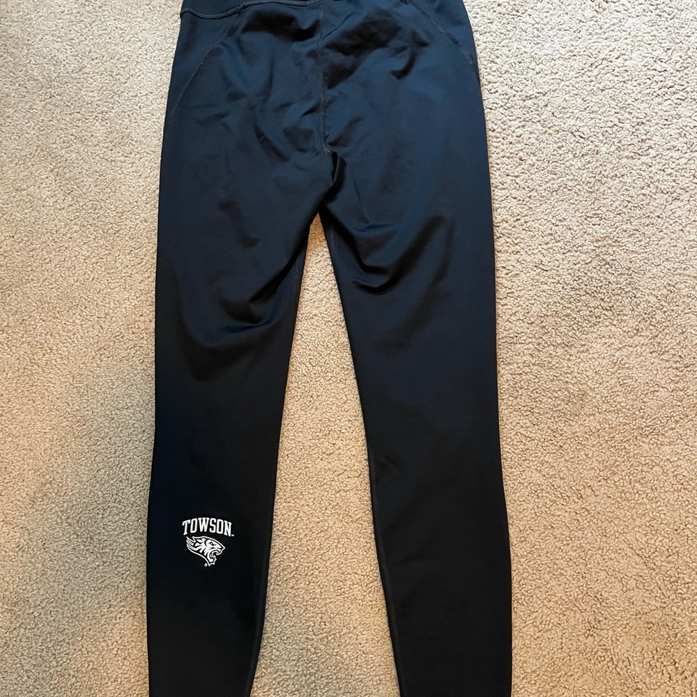 Towson under armour leggings